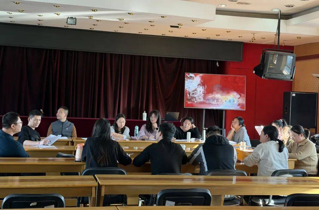 色基因” 解锁一场青春与信仰的对话澳门新葡京网页当“剧本杀”遇上“红(图2) 色基因” 解锁一场青春与信仰的对话澳门新葡京网页当“剧本杀”遇上“红(图2)