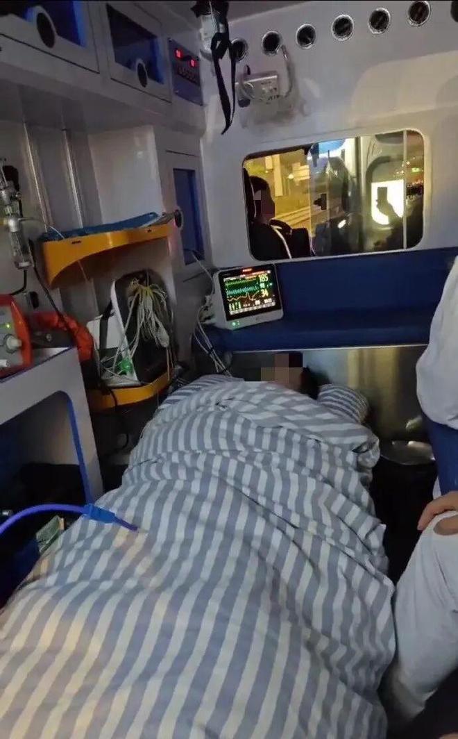 涉事医院被罚没87万元！还存在使用过期药超标收费等行为新葡京网上赌场800公里收费28万元！“天价救护车”(图3)